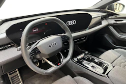 Musta Audi A6 e-tron 2025 kuva 6.