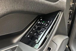 Musta Audi A6 e-tron 2025 kuva 16.