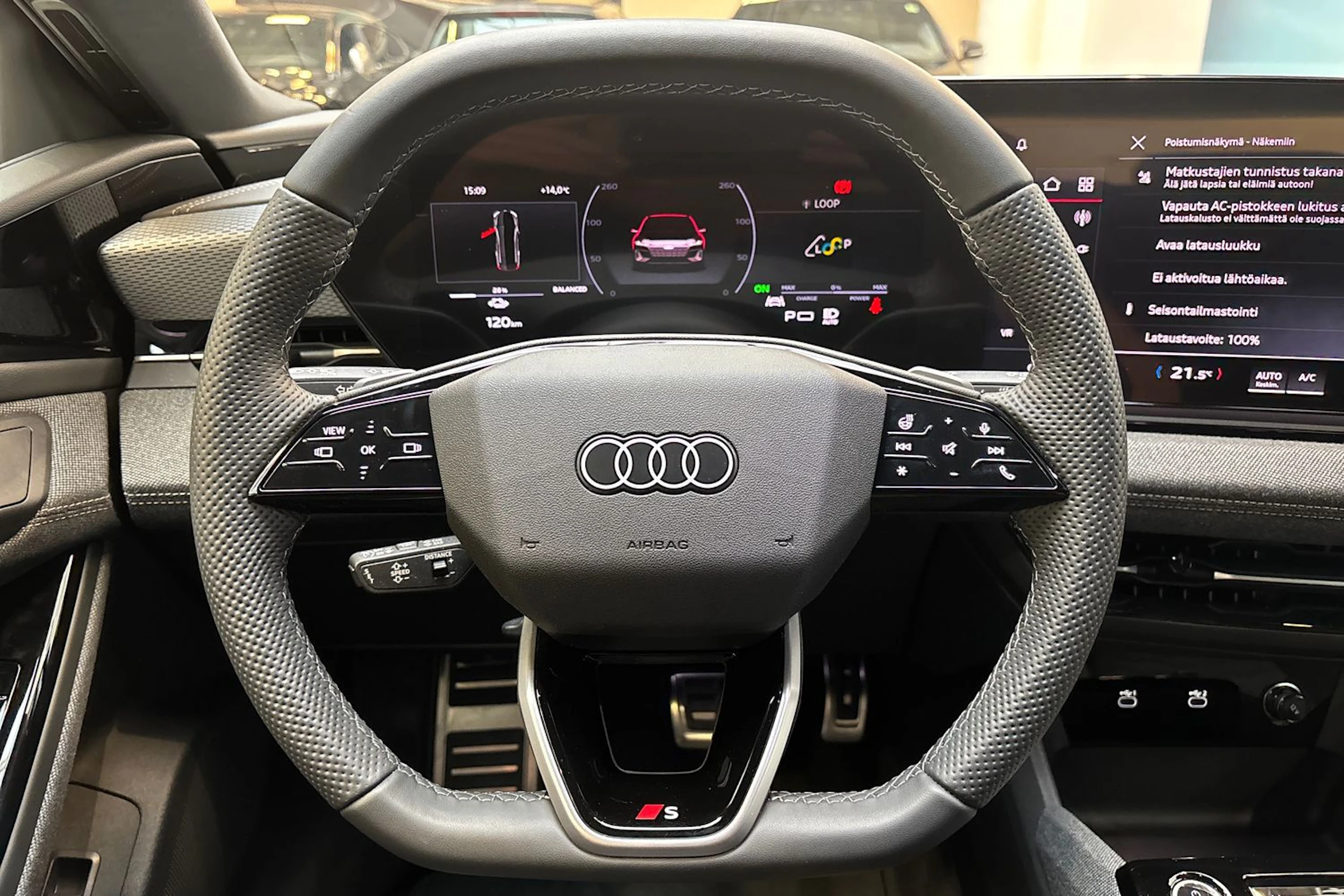 Musta Audi A6 e-tron 2025 kuva 19.