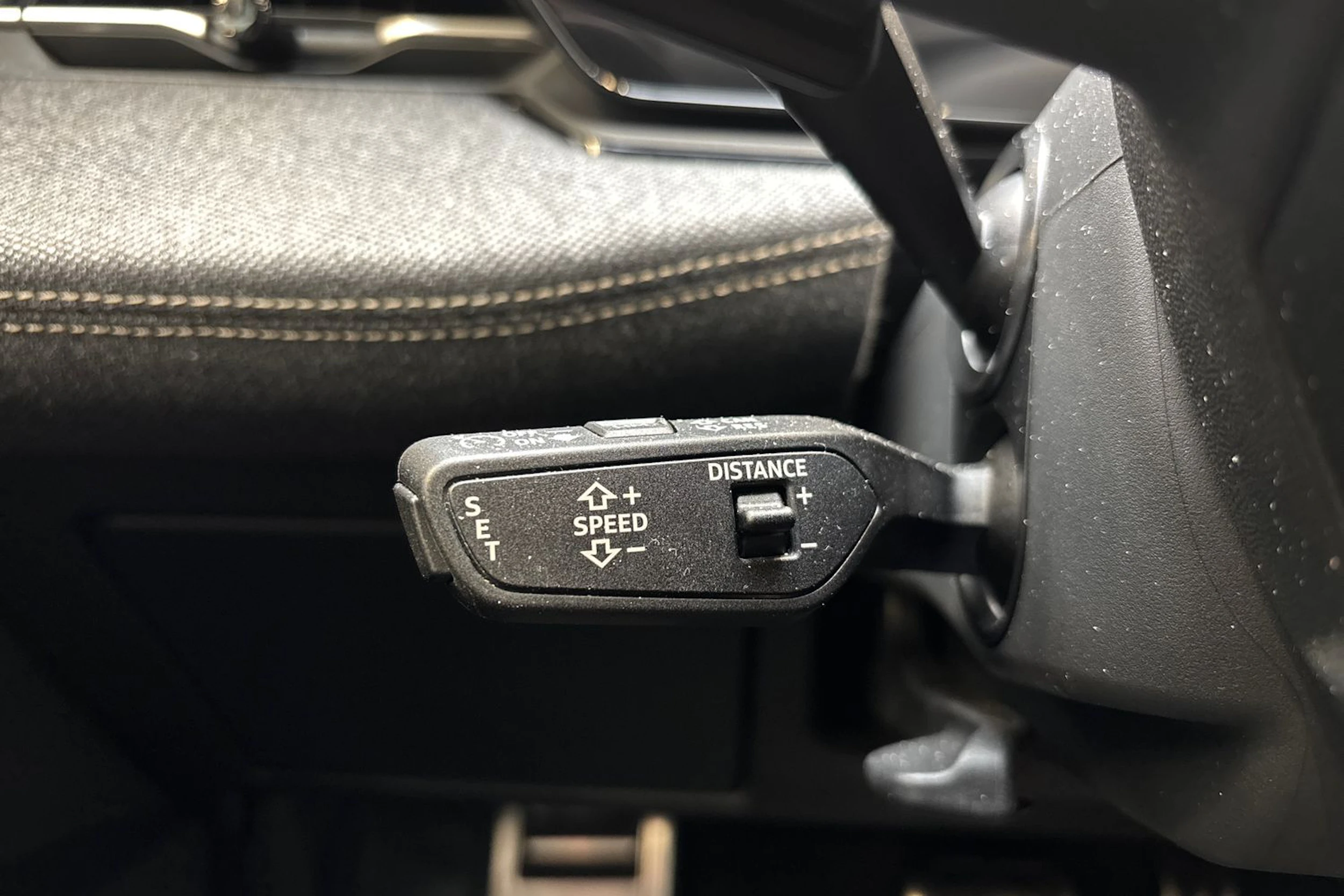 Musta Audi A6 e-tron 2025 kuva 21.
