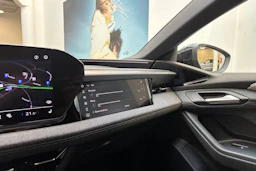 Musta Audi A6 e-tron 2025 kuva 26.
