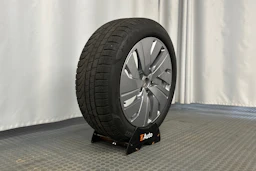 harmaa Audi A6 e-tron 2025 kuva 10.