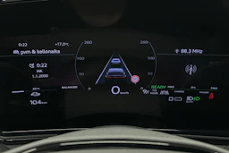 harmaa Audi A6 e-tron 2025 kuva 13.