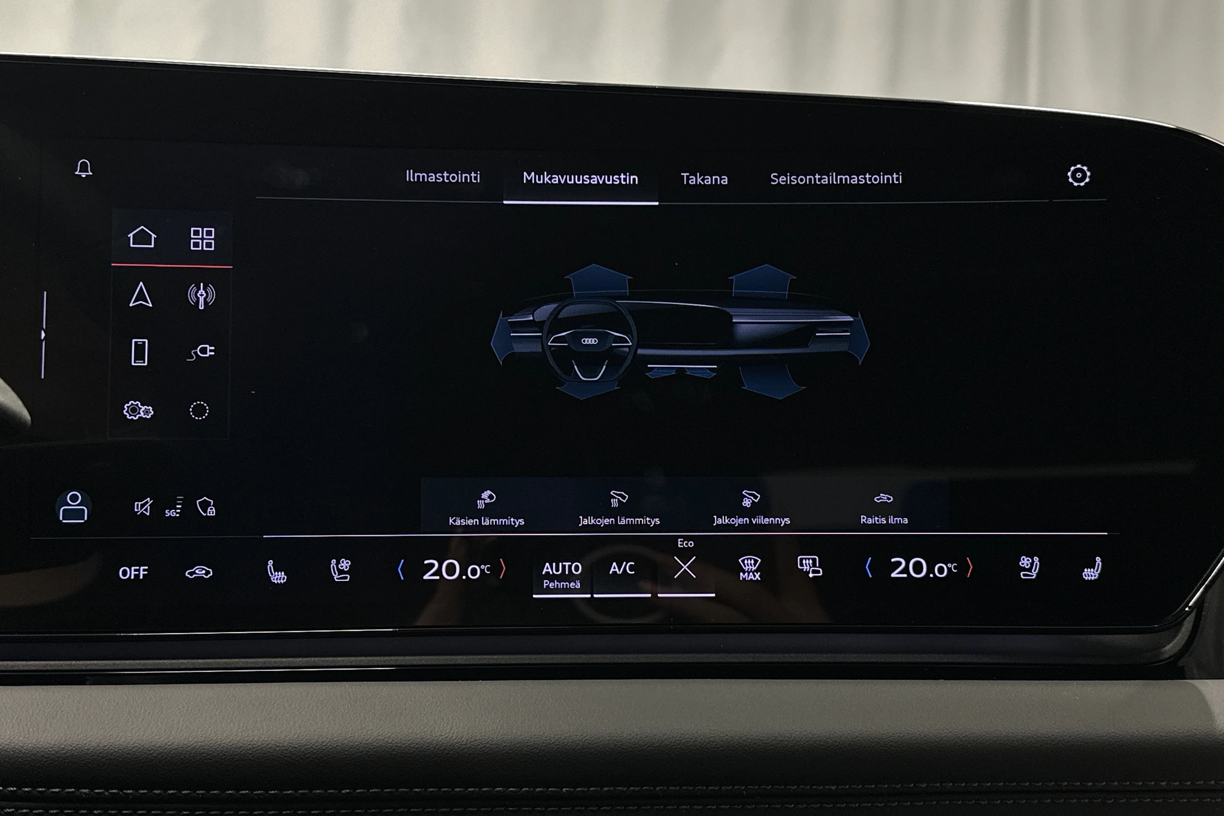 harmaa Audi A6 e-tron 2025 kuva 30.