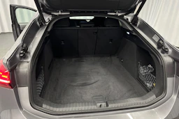 harmaa Audi A6 e-tron 2025 kuva 38.