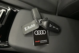harmaa Audi A6 e-tron 2025 kuva 43.