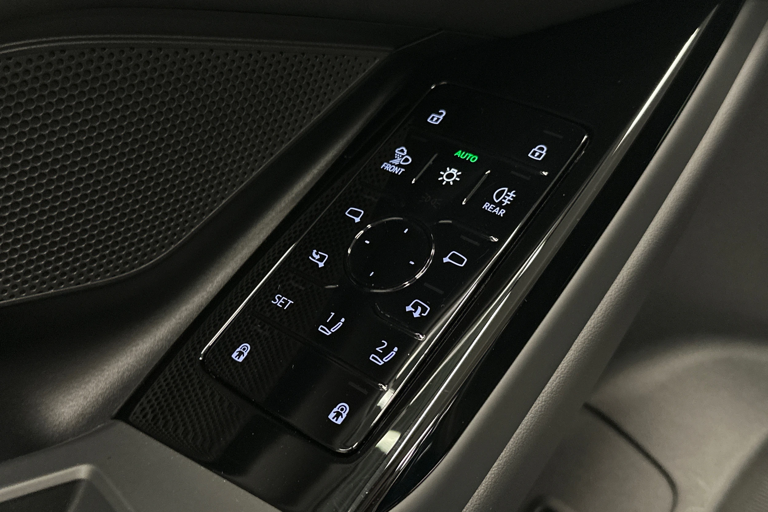 sininen Audi A6 e-tron 2025 kuva 16.