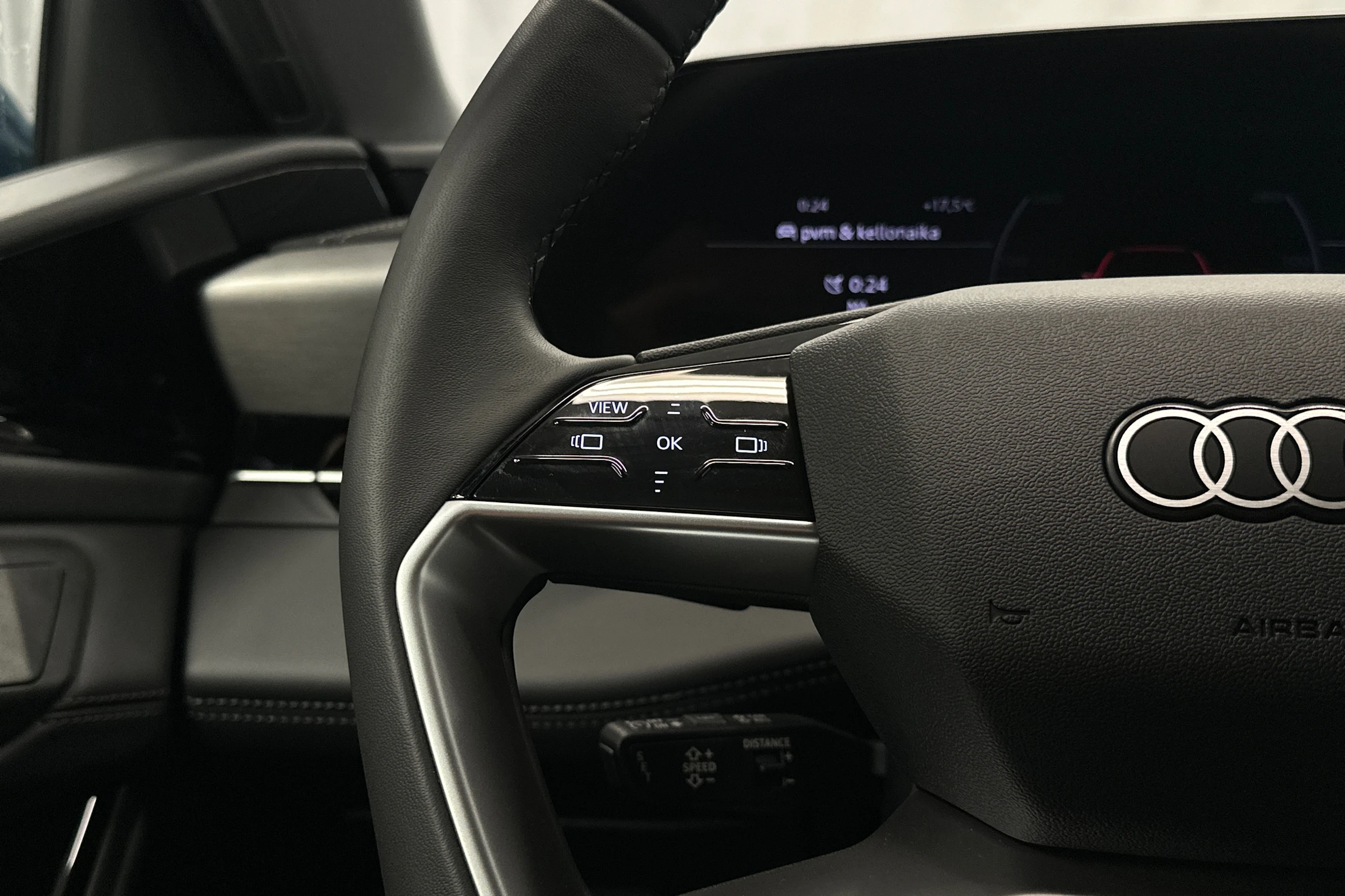 sininen Audi A6 e-tron 2025 kuva 20.