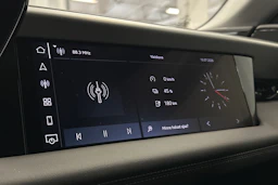 sininen Audi A6 e-tron 2025 kuva 35.