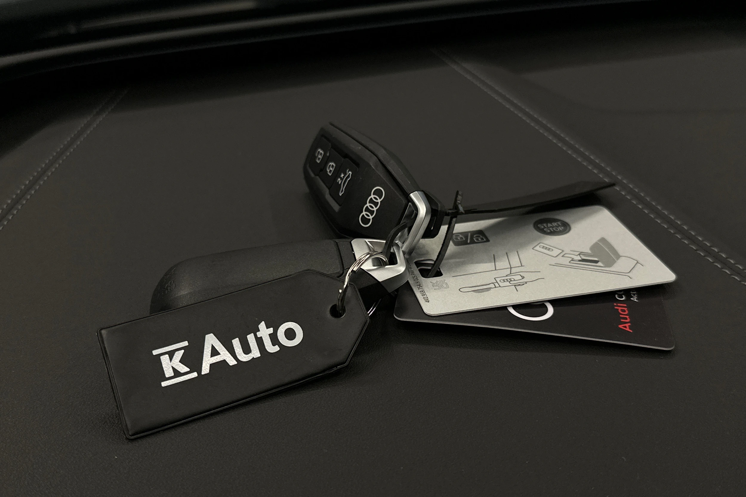 sininen Audi A6 e-tron 2025 kuva 37.