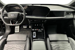 harmaa Audi A6 e-tron 2025 kuva 7.