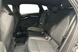 harmaa Audi A6 e-tron 2025 kuva 8.