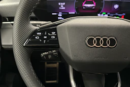 harmaa Audi A6 e-tron 2025 kuva 11.