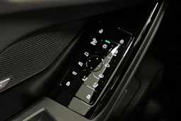 harmaa Audi A6 e-tron 2025 kuva 13.