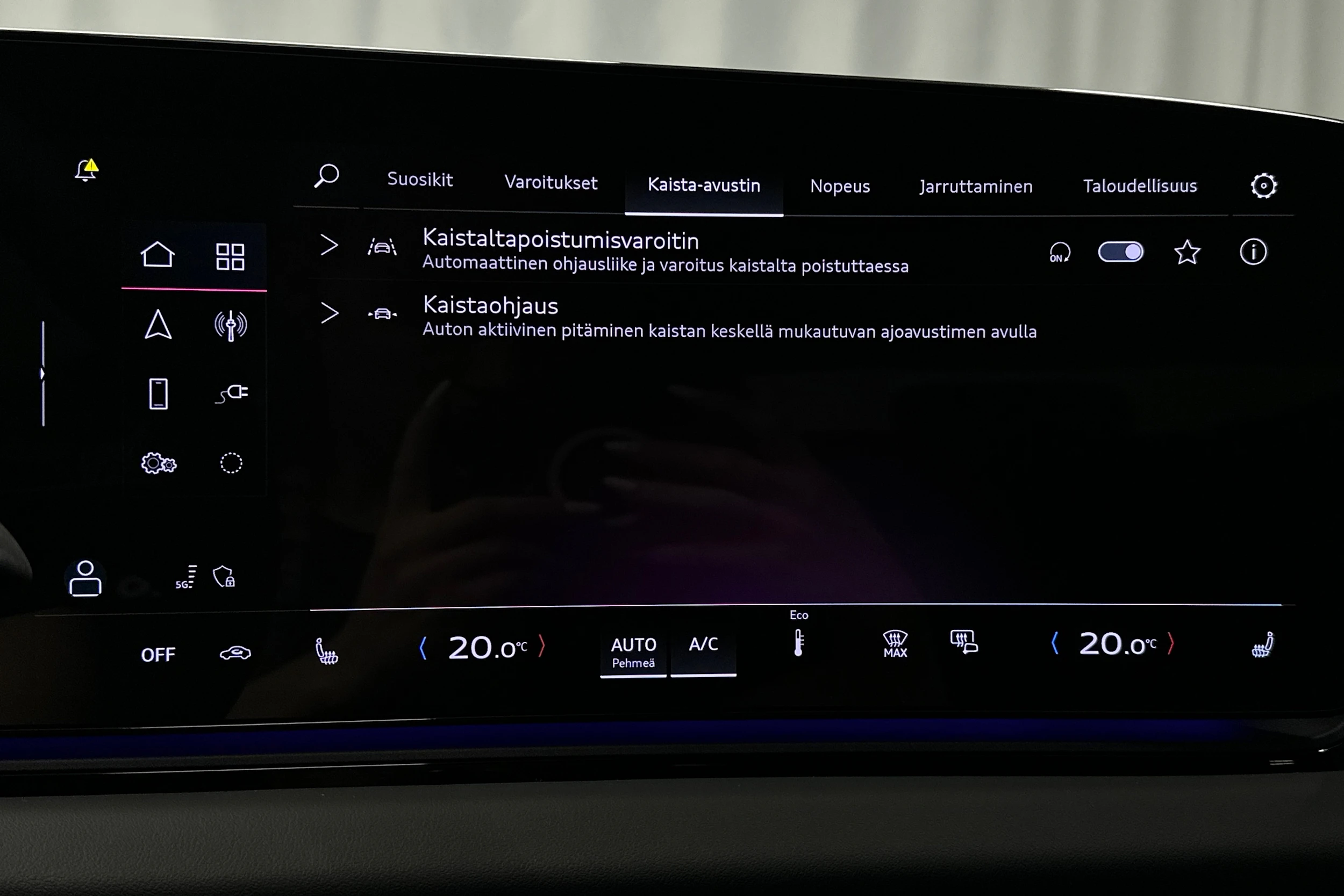 harmaa Audi A6 e-tron 2025 kuva 24.