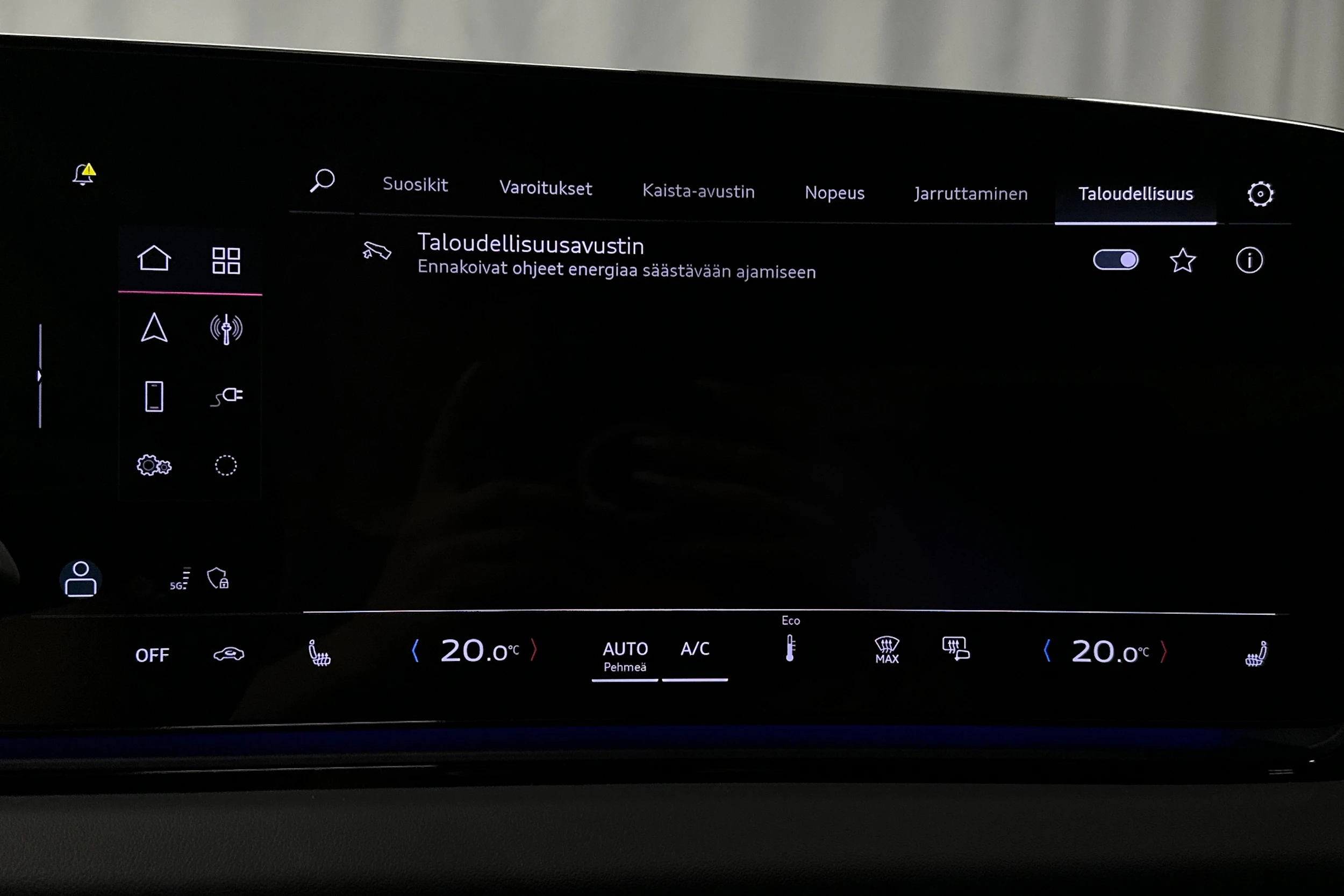 harmaa Audi A6 e-tron 2025 kuva 27.
