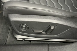 harmaa Audi A6 e-tron 2025 kuva 34.