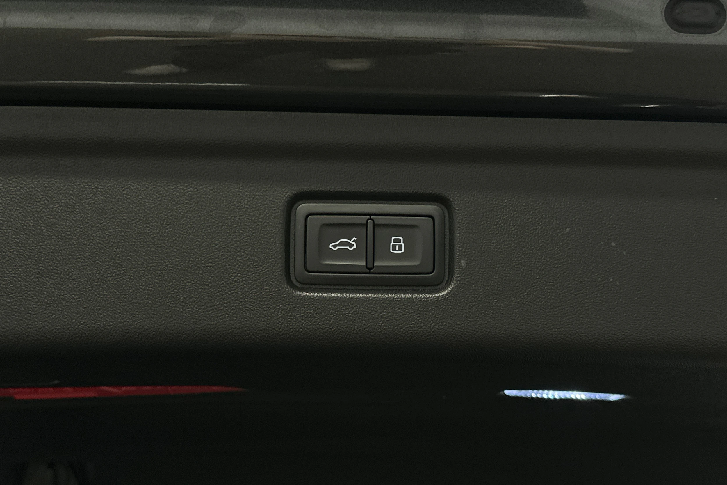 harmaa Audi A6 e-tron 2025 kuva 40.