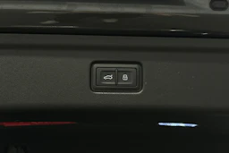 harmaa Audi A6 e-tron 2025 kuva 40.