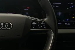 musta Audi A6 e-tron 2025 kuva 12.