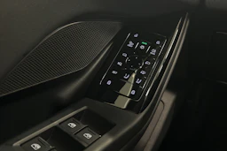 musta Audi A6 e-tron 2025 kuva 14.