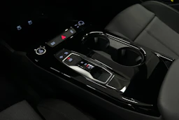 musta Audi A6 e-tron 2025 kuva 33.