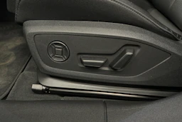 musta Audi A6 e-tron 2025 kuva 40.