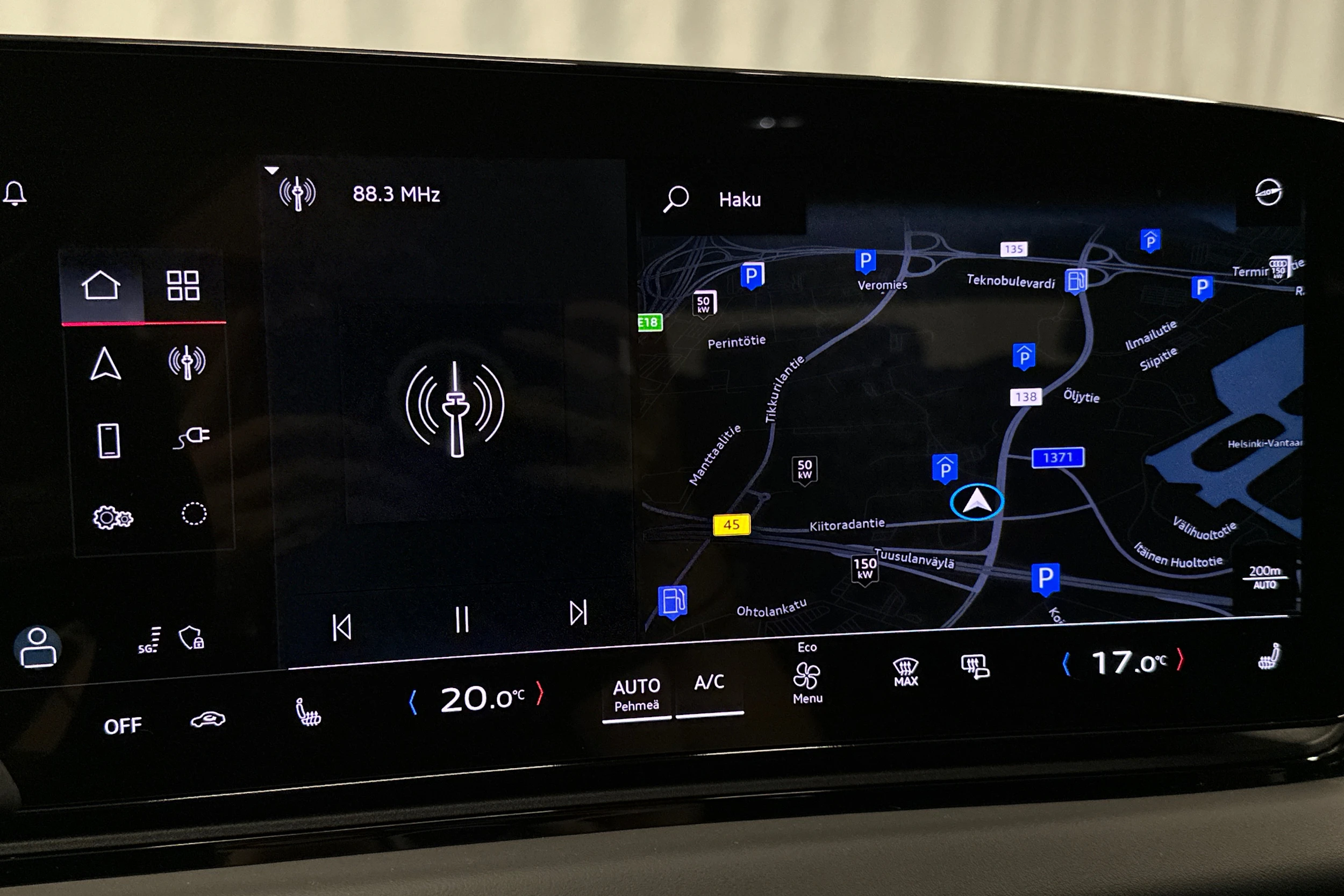 musta Audi A6 e-tron 2025 kuva 15.