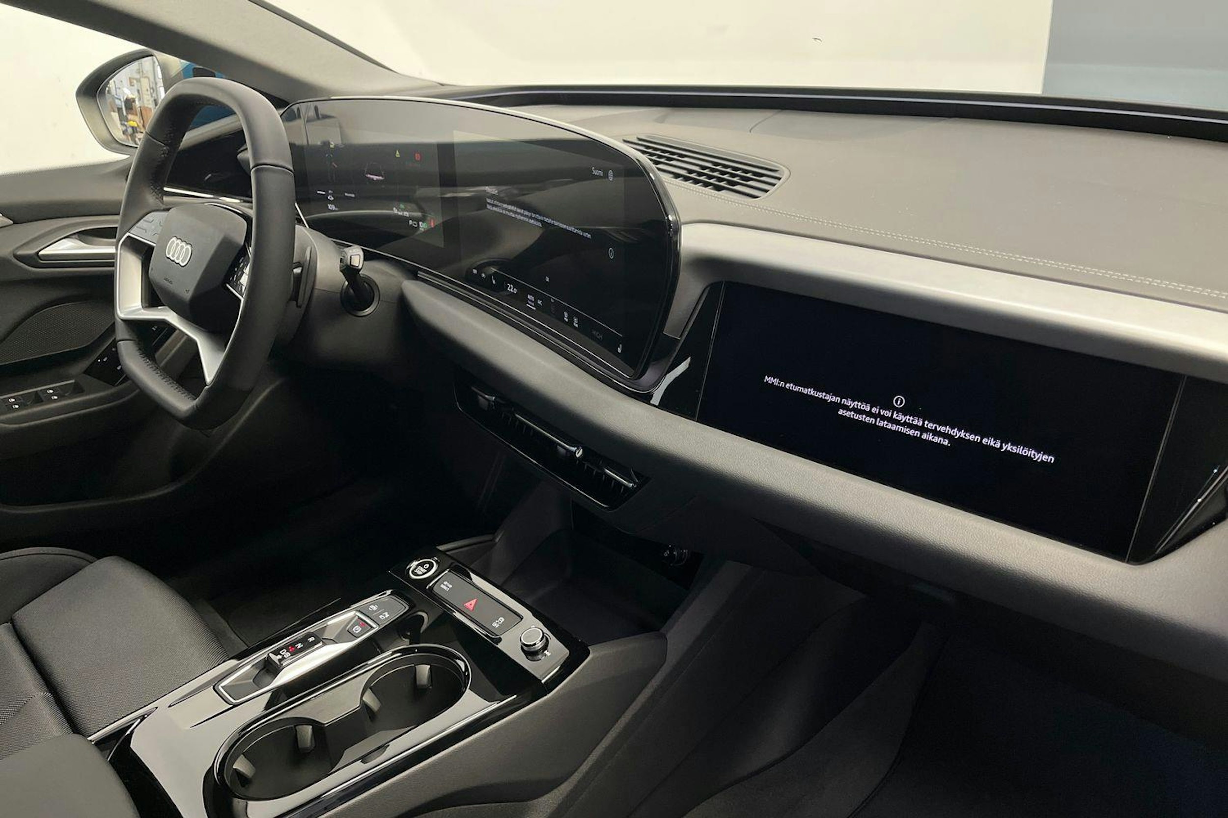 malpello sininen Audi A6 e-tron 2025 kuva 7.