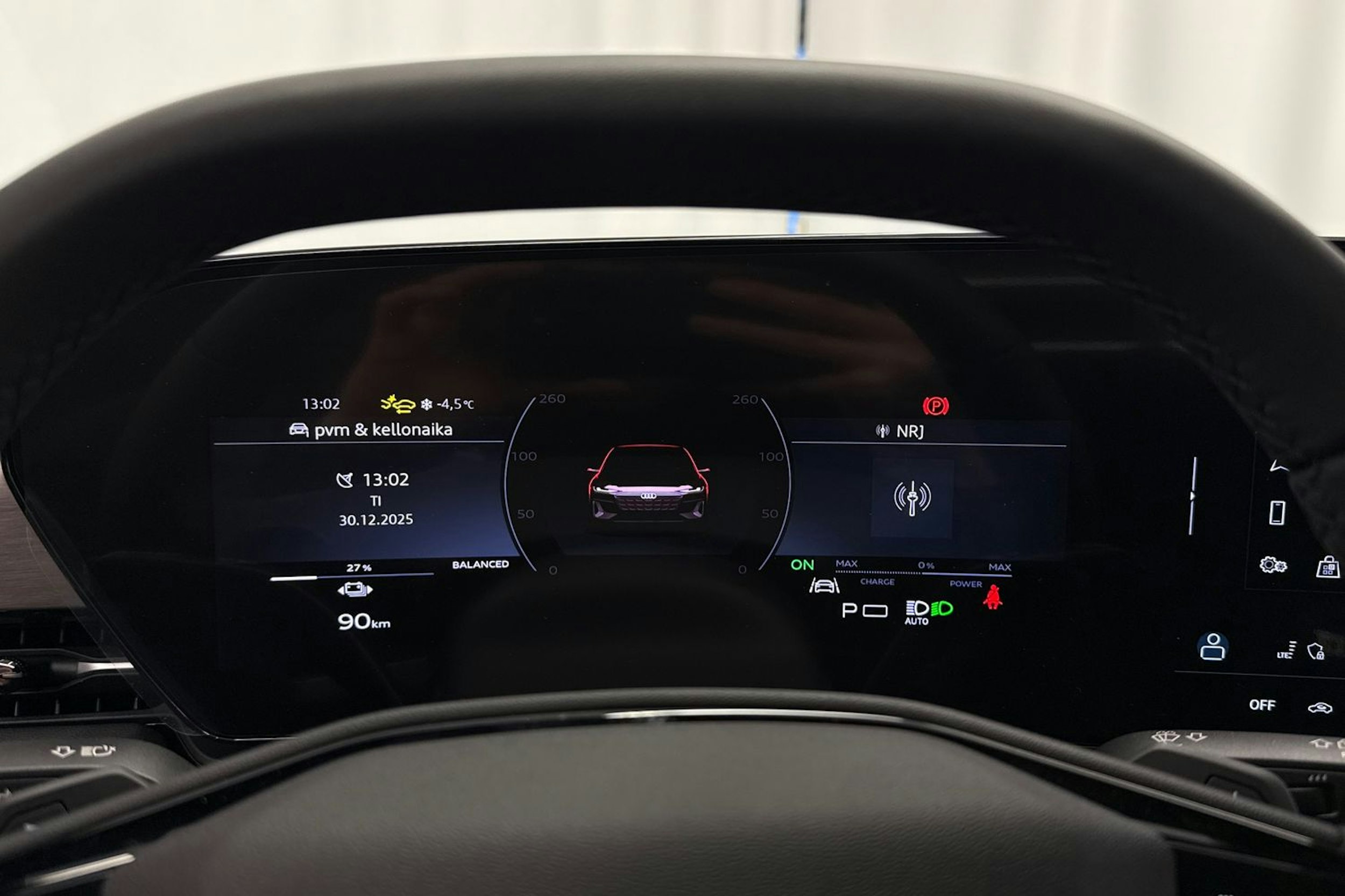 met. valkoinen Audi A6 e-tron 2025 kuva 15.