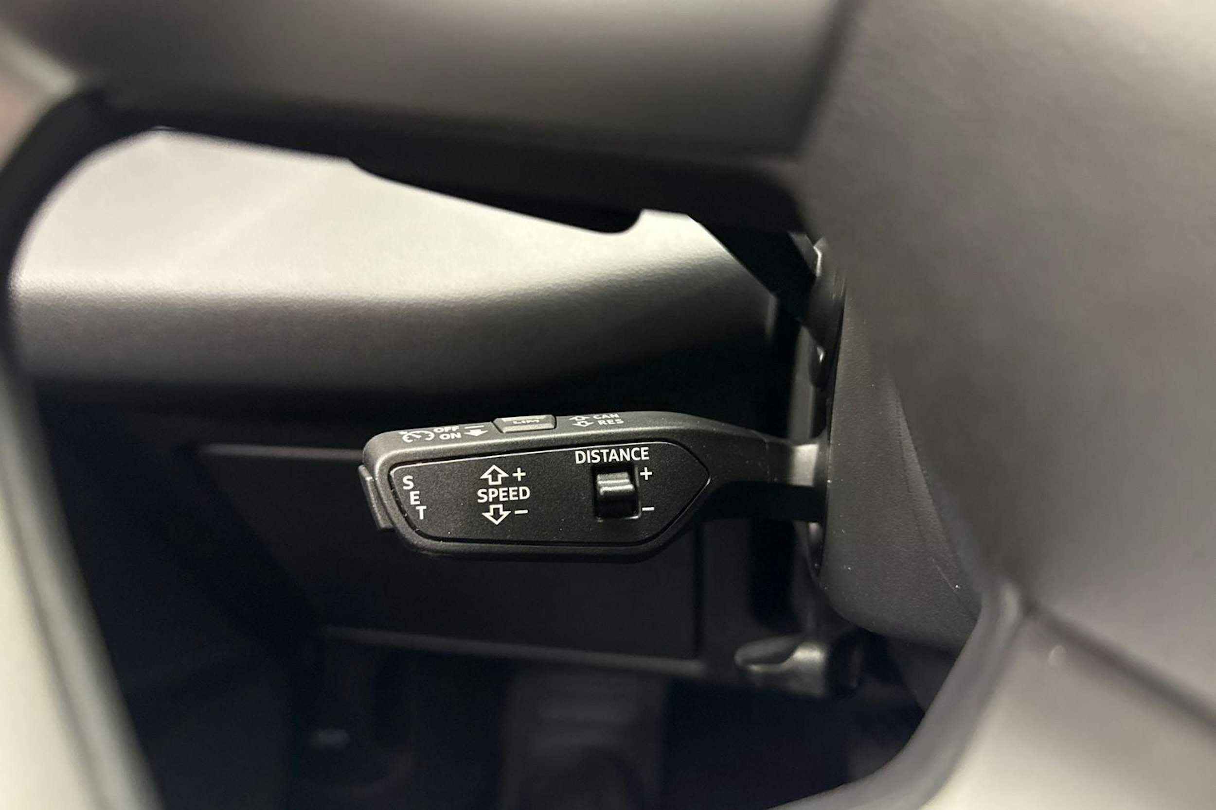 met. valkoinen Audi A6 e-tron 2025 kuva 18.