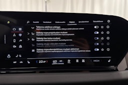 met. valkoinen Audi A6 e-tron 2025 kuva 28.