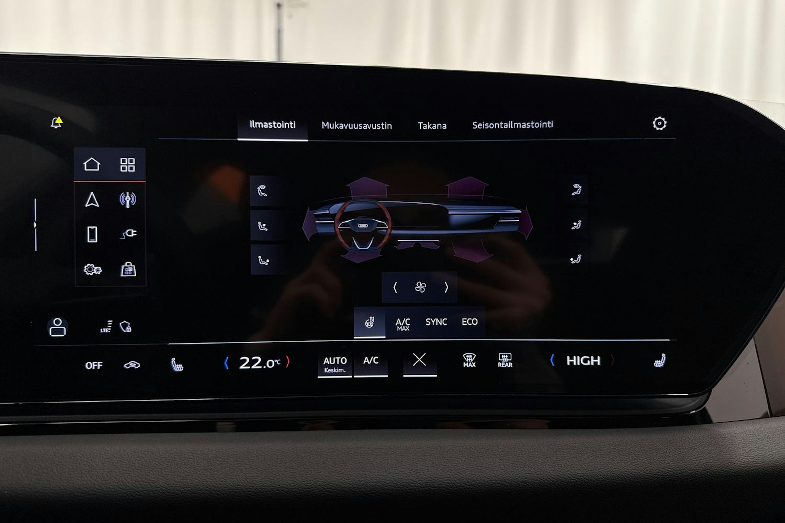 met. valkoinen Audi A6 e-tron 2025 kuva 31.