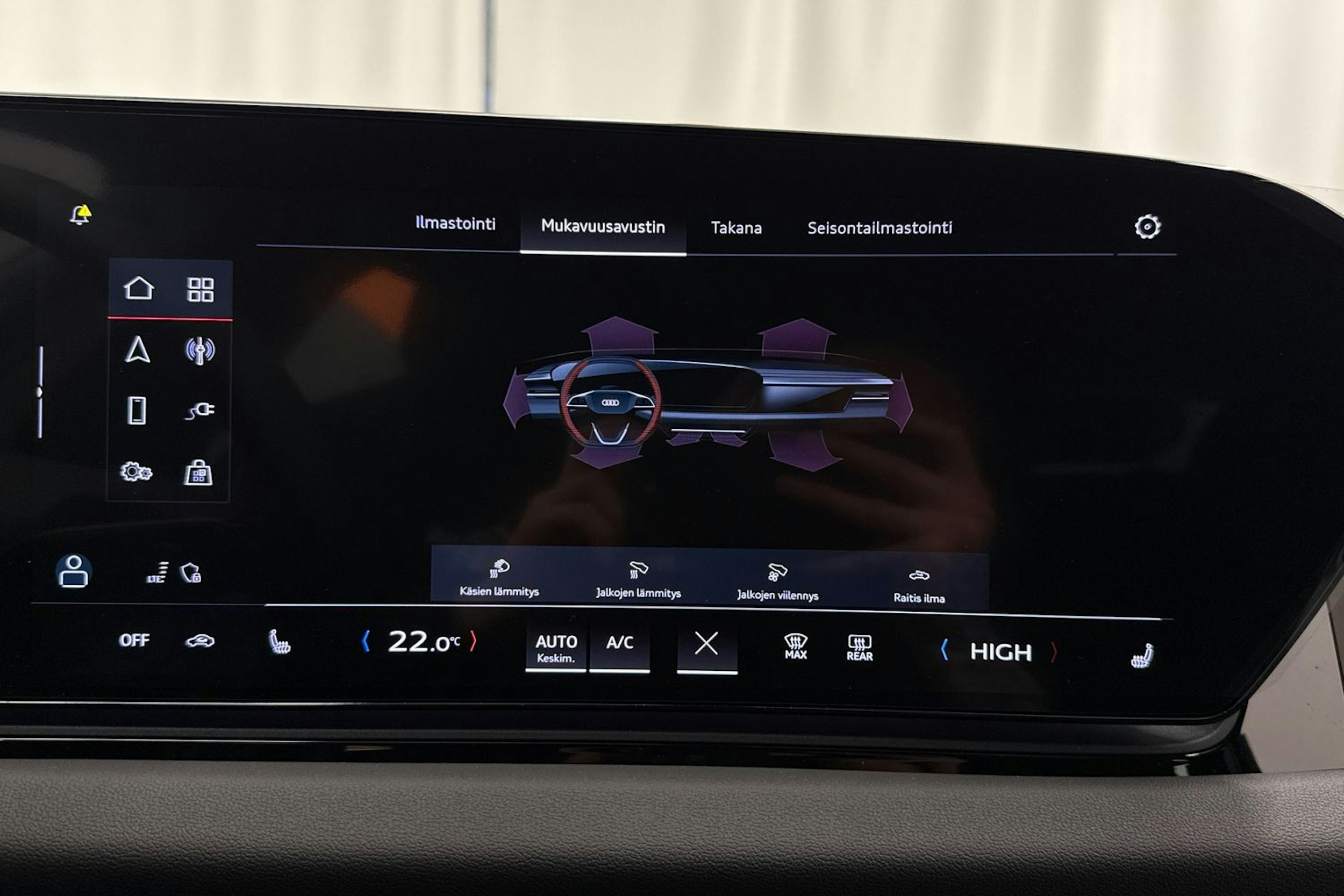 met. valkoinen Audi A6 e-tron 2025 kuva 32.