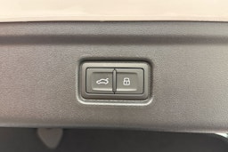 met. valkoinen Audi A6 e-tron 2025 kuva 40.