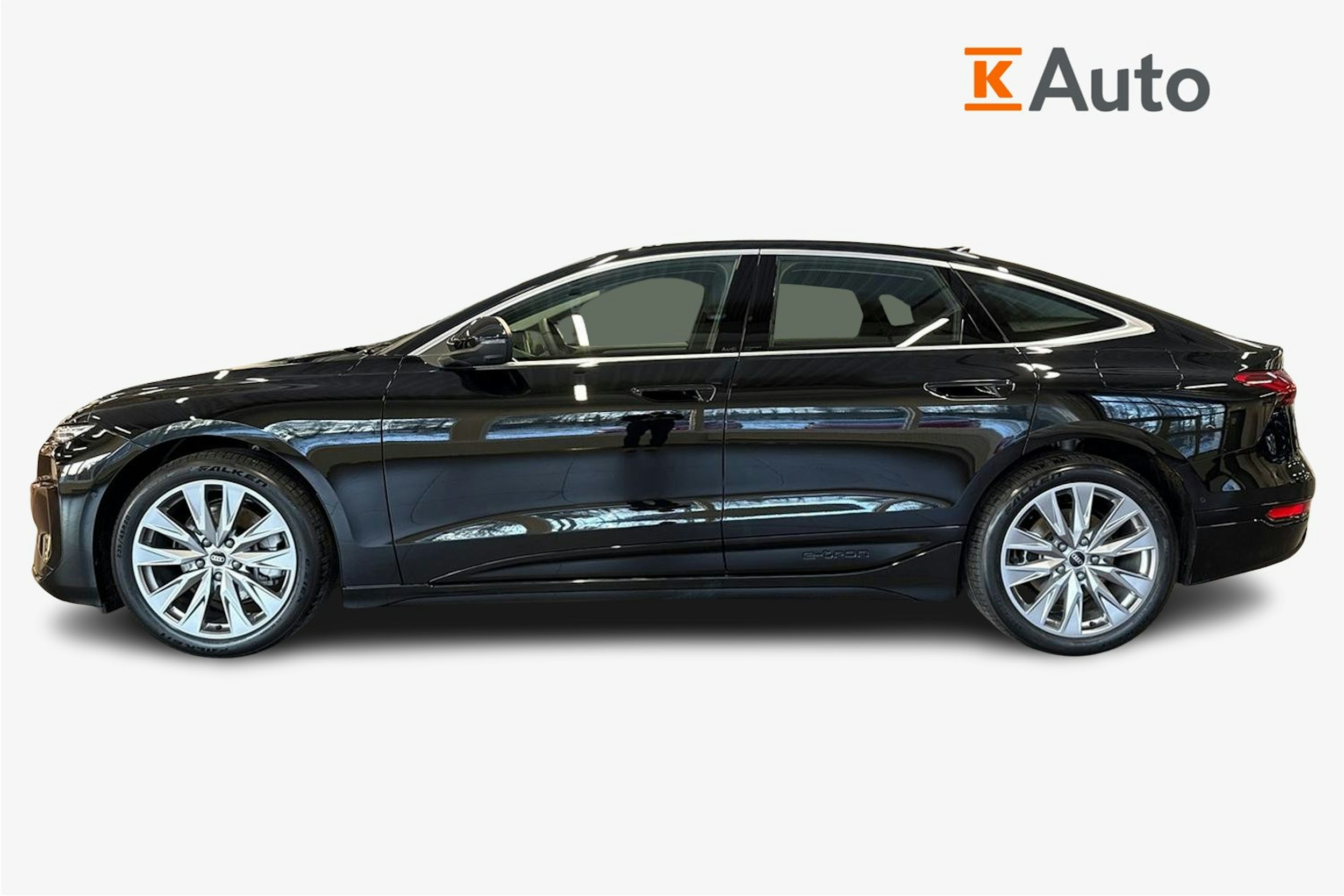 met. musta Audi A6 e-tron 2025 kuva 5.