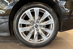 met. musta Audi A6 e-tron 2025 kuva 10.