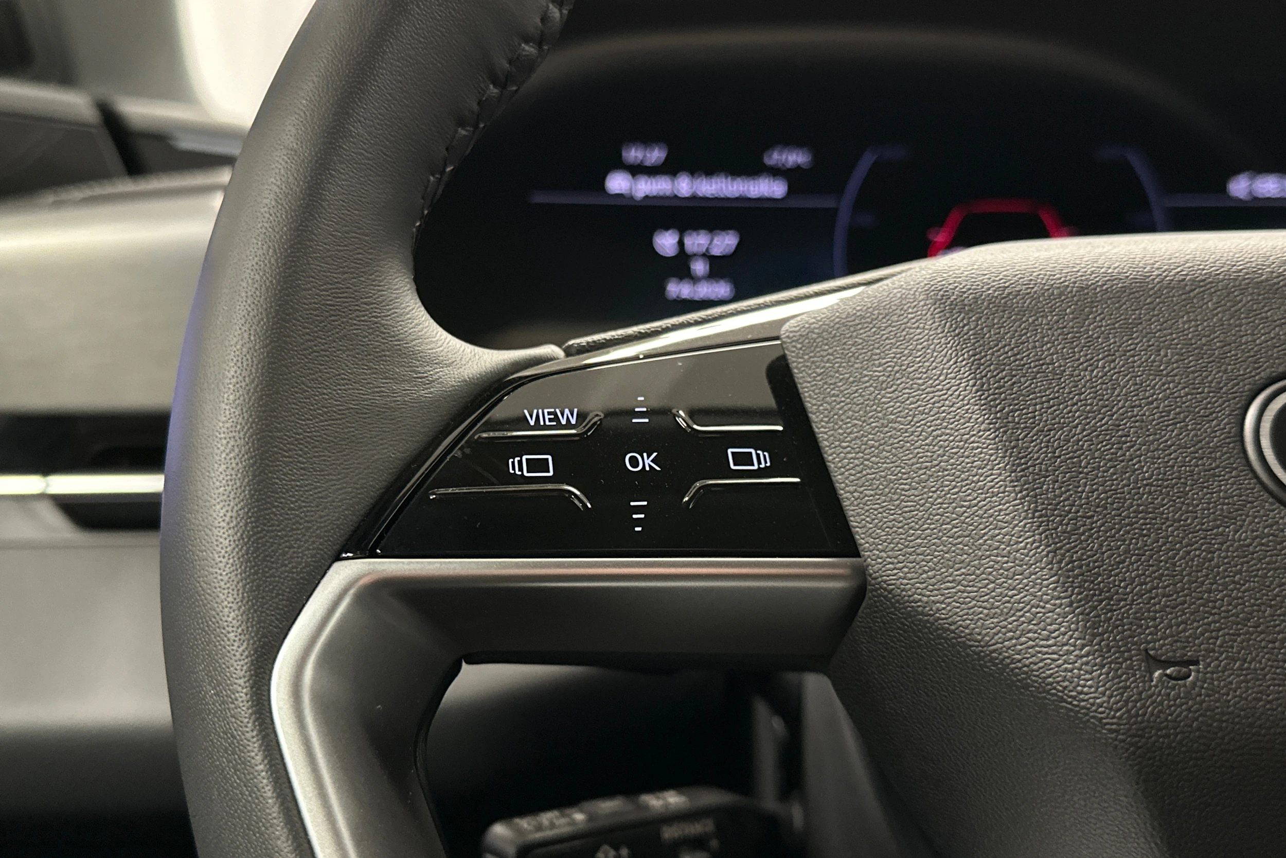 harmaa Audi A6 e-tron 2025 kuva 12.