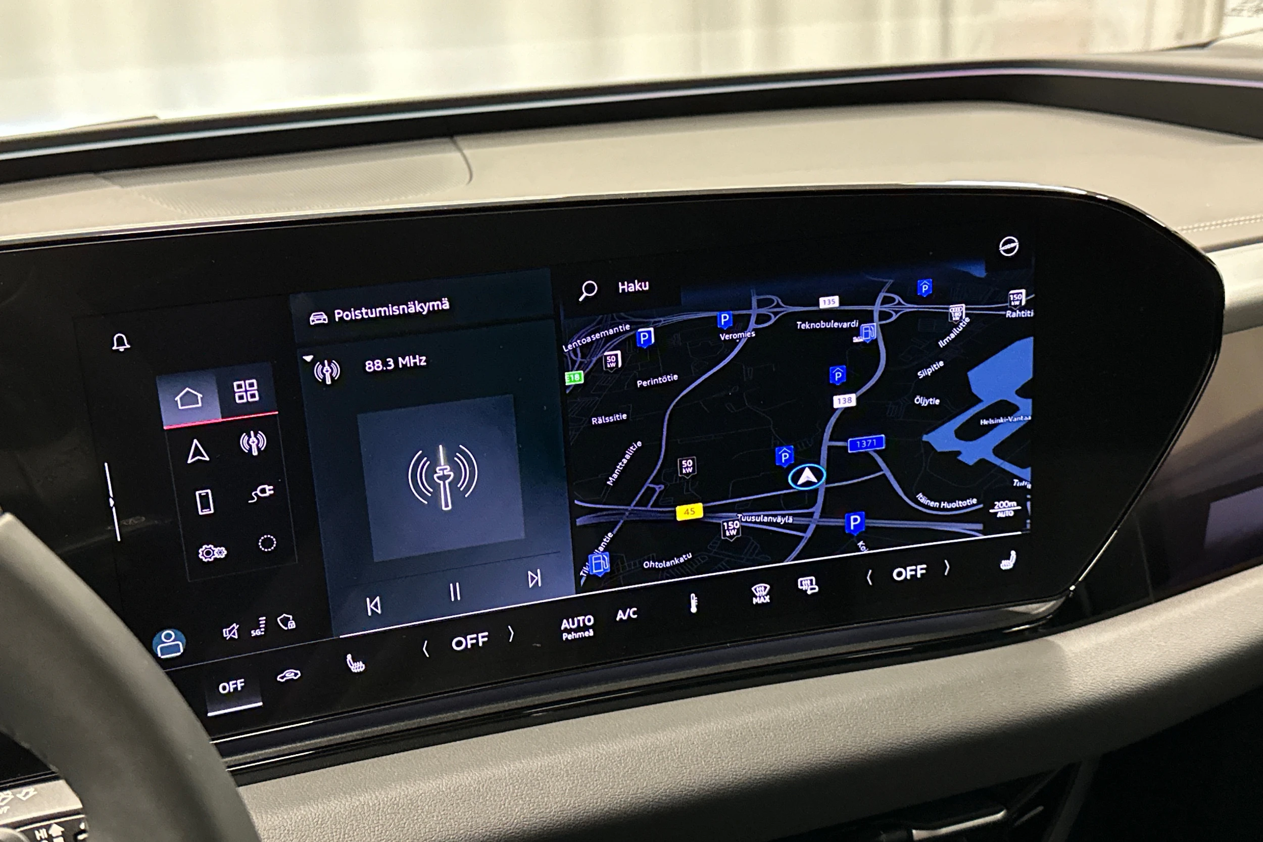 harmaa Audi A6 e-tron 2025 kuva 15.