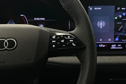 harmaa Audi A6 e-tron 2025 kuva 20.