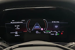harmaa Audi A6 e-tron 2025 kuva 22.