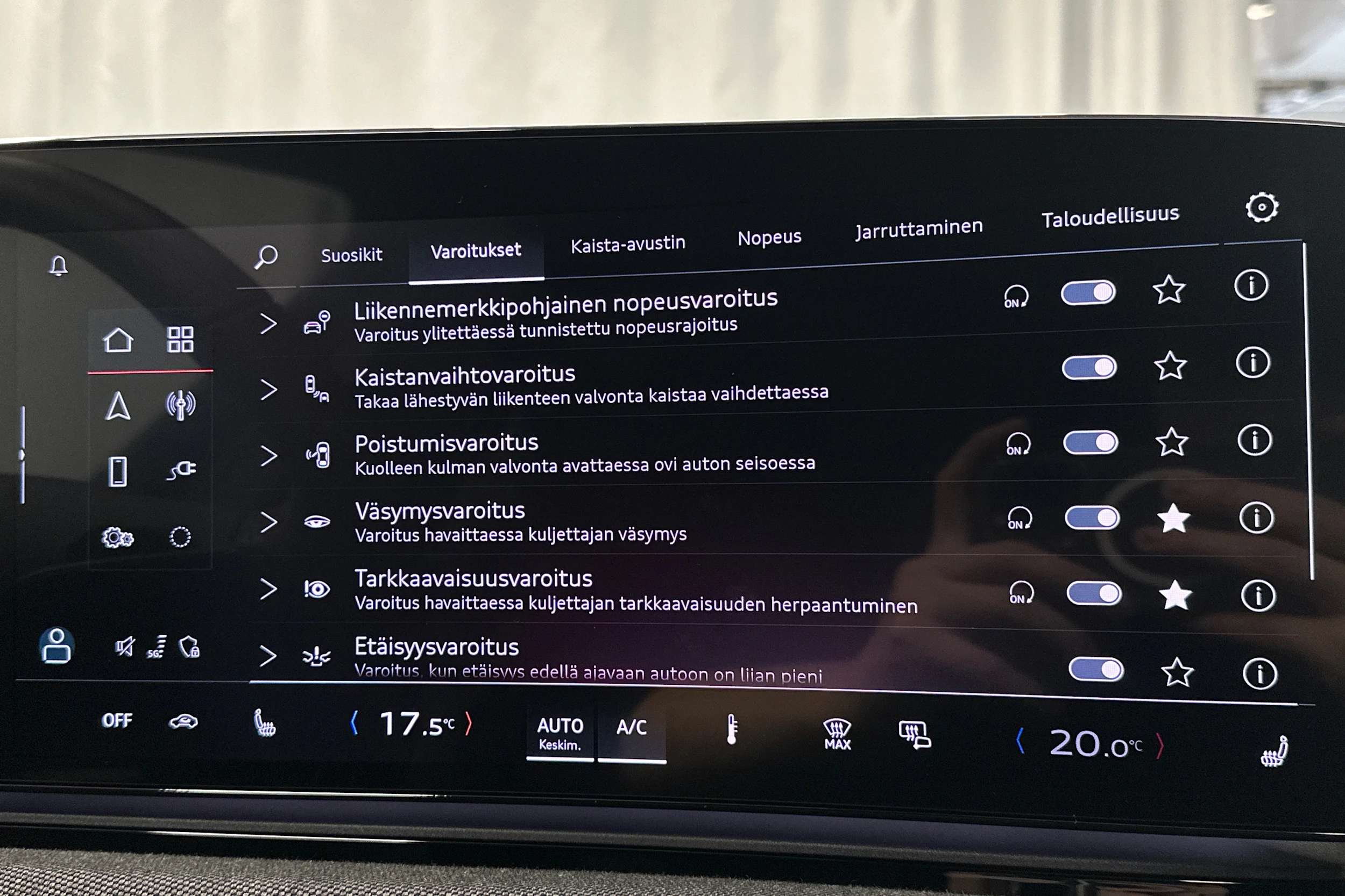harmaa Audi A6 e-tron 2025 kuva 26.