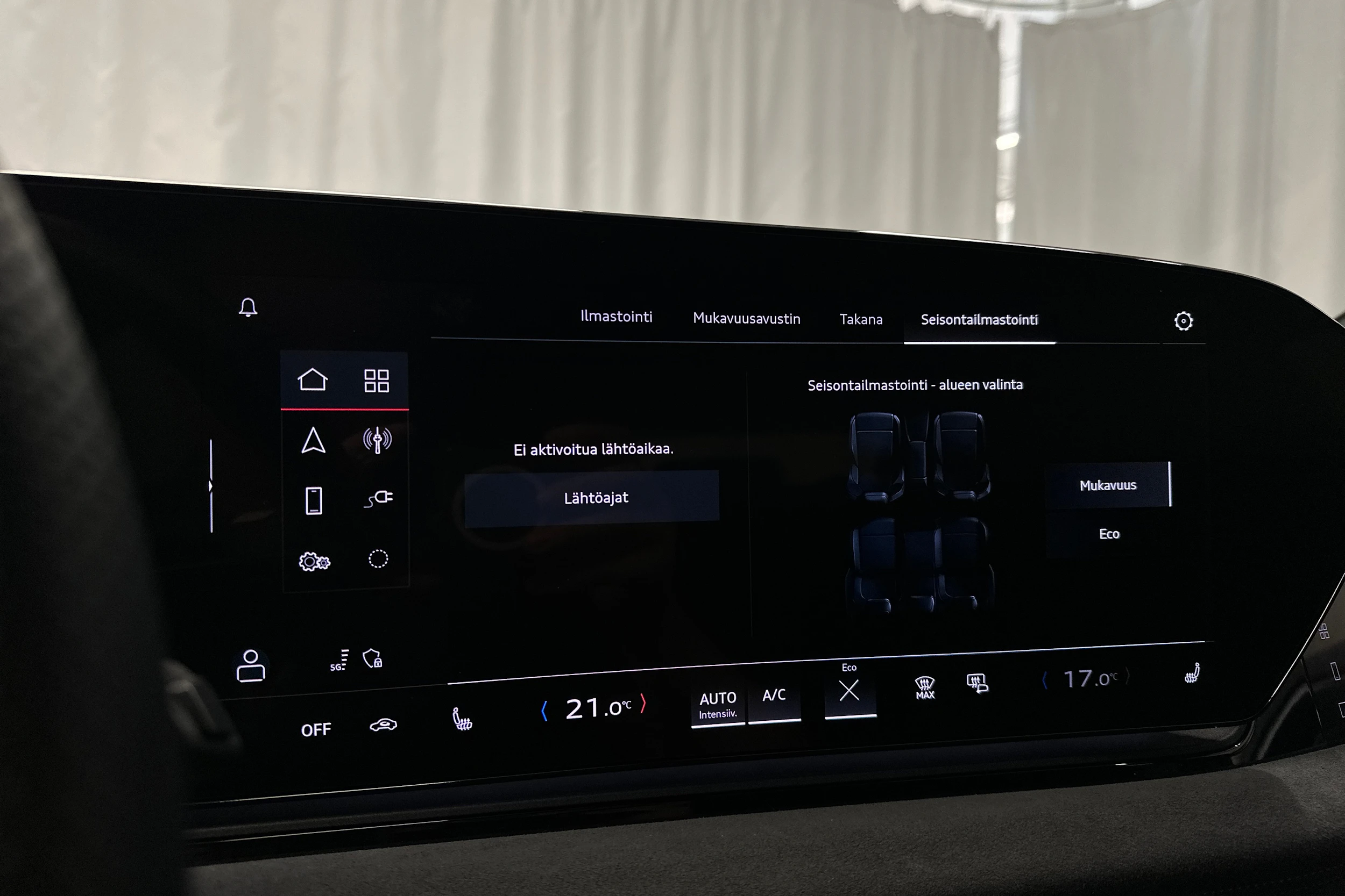 valkoinen Audi A6 e-tron 2025 kuva 23.