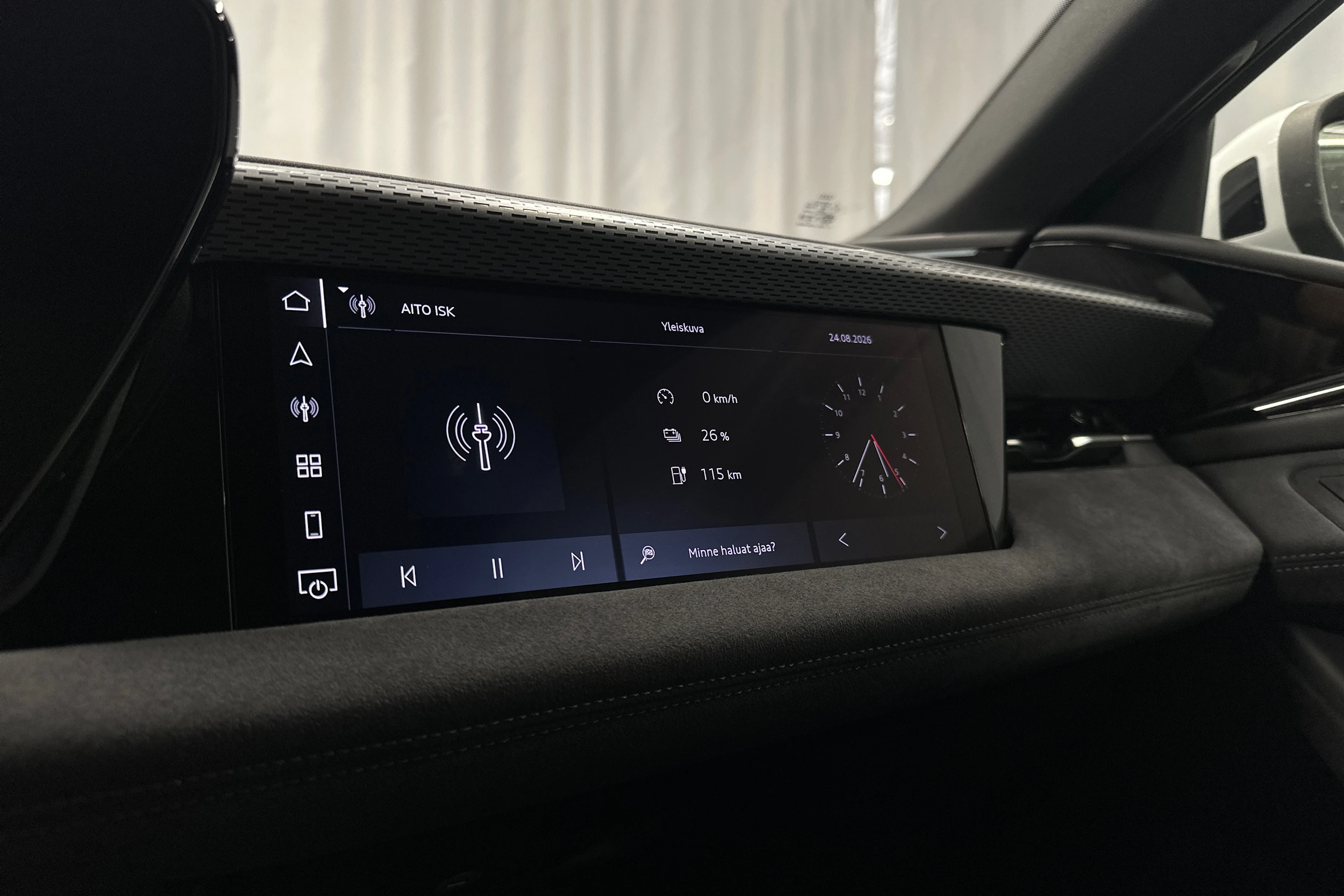 valkoinen Audi A6 e-tron 2025 kuva 24.