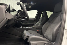valkoinen Audi A6 e-tron 2025 kuva 26.