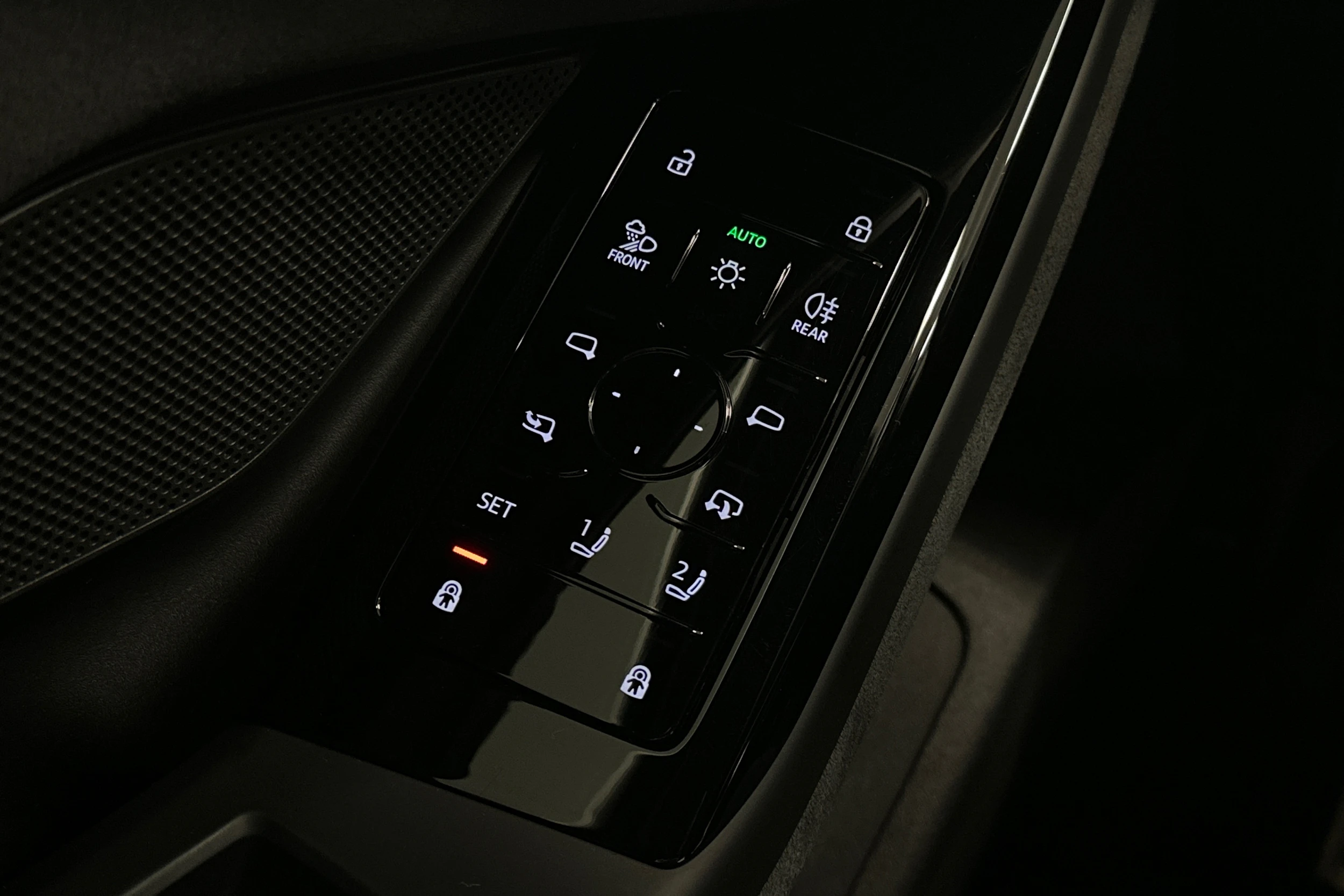 harmaa Audi A6 e-tron 2025 kuva 15.