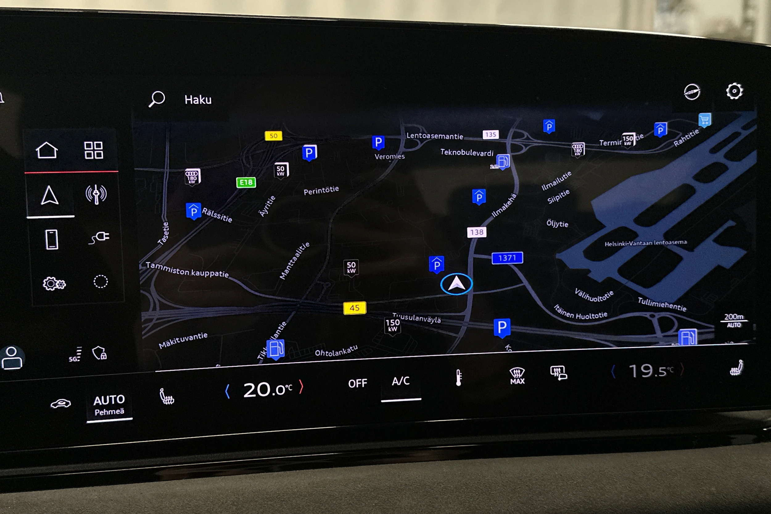 harmaa Audi A6 e-tron 2025 kuva 18.