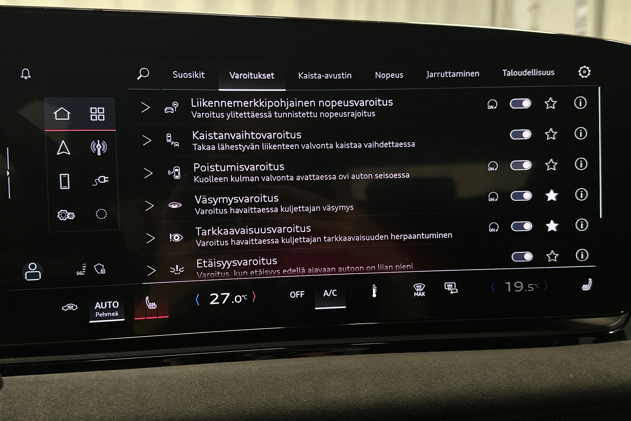 harmaa Audi A6 e-tron 2025 kuva 24.