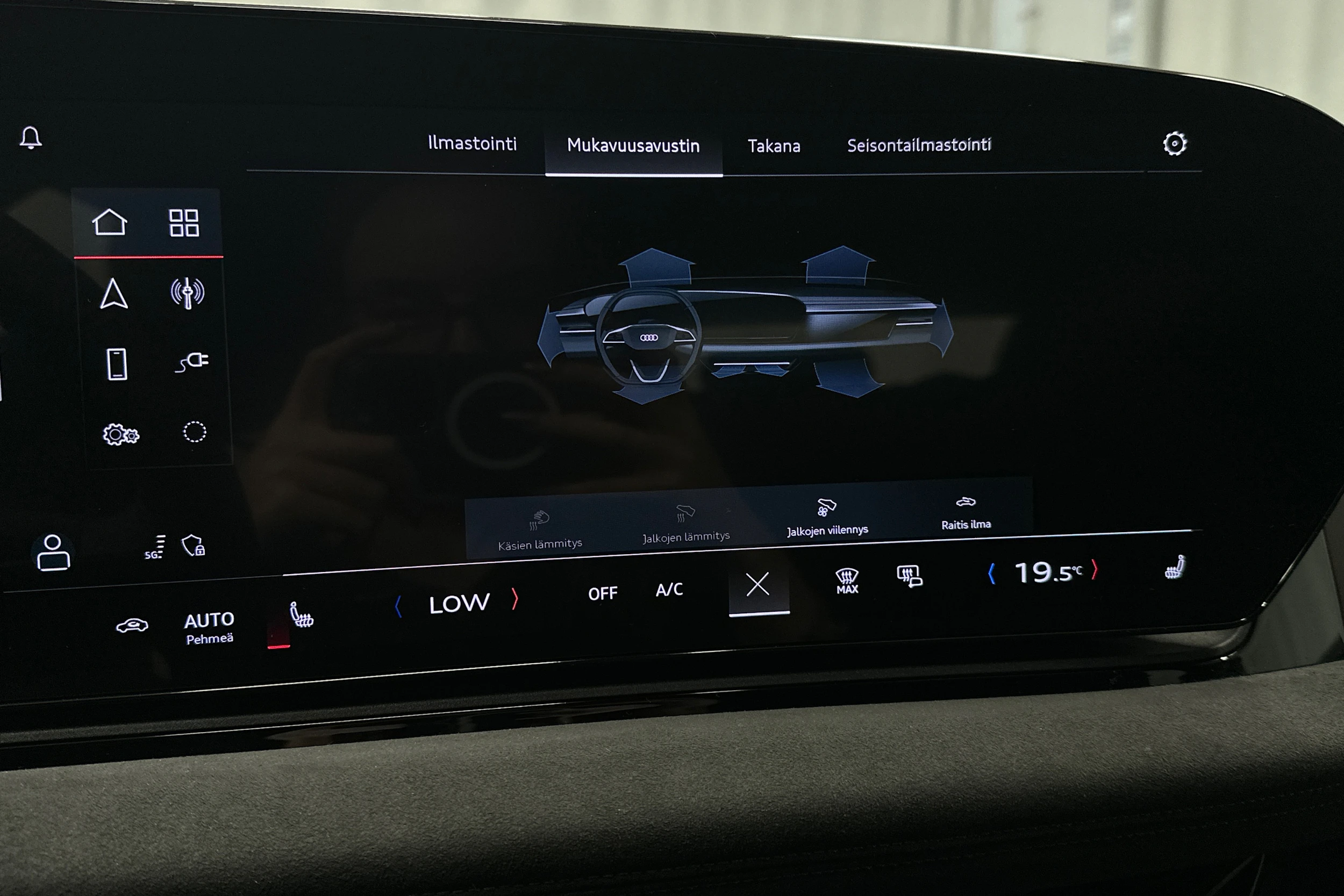 harmaa Audi A6 e-tron 2025 kuva 29.