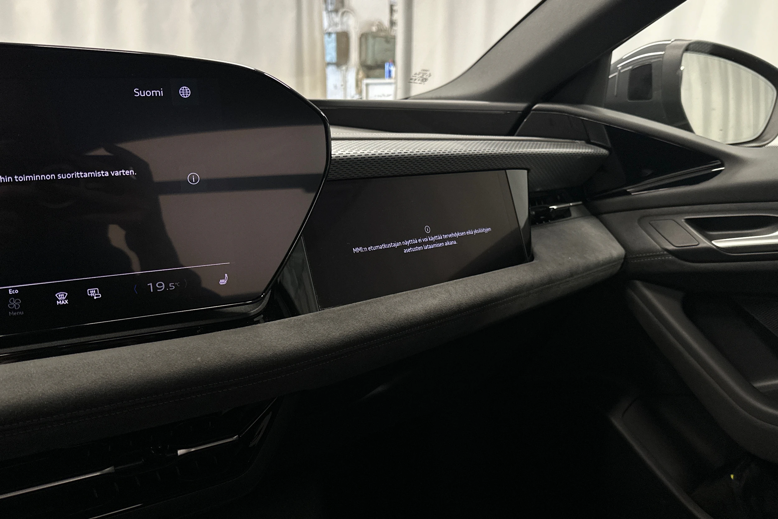 harmaa Audi A6 e-tron 2025 kuva 39.
